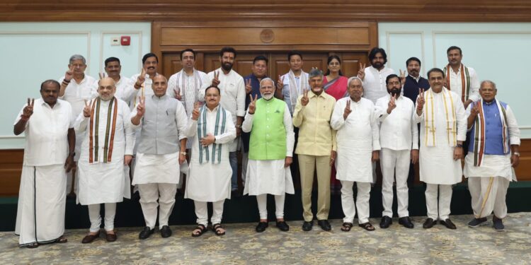 ಮೋದಿ ನಾಯಕತ್ವಕ್ಕೆ ಬಹುಪರಾಕ್ ಎಂದ ಎನ್ ಡಿಎ