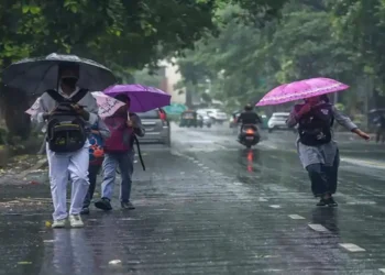 ರಾಜ್ಯದಾದ್ಯಂತ ಅಬ್ಬರಿಸುತ್ತಿರುವ ಮಳೆ