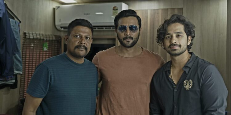 ದಿಯಾ ಪೃಥ್ವಿ ಅಂಬಾರ್ ಈಗ ‘ಚೌಕಿದಾರ್’…ರಥಾವರ ಡೈರೆಕ್ಟರ್ ಚಂದ್ರಶೇಖರ್ ಬಂಡಿಯಪ್ಪ ಹೊಸ ಹೆಜ್ಜೆ..ಸಾಥ್ ಕೊಟ್ಟ ರೋರಿಂಗ್ ಸ್ಟಾರ್