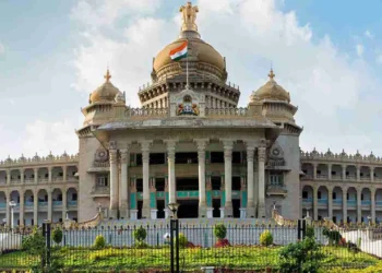 ಇಂಜನಿಯರಿಂಗ್ ವಿದ್ಯಾರ್ಥಿಗಳ ಶಾಕ್ ; ಪ್ರವೇಶಾತಿ ಶುಲ್ಕ ಹೆಚ್ಚಳ