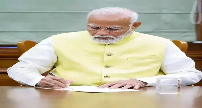 ಪ್ರಧಾನ ಸೇವಕನ ಮೂರನೇ ಅವಧಿ ಆರಂಭ; ಯಾವ ಕಡತಕ್ಕೆ ಮೊದಲ ಸಹಿ?