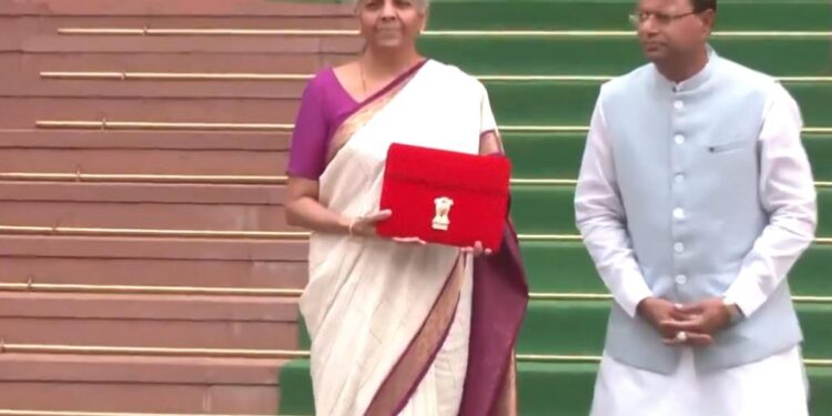 ಕೇಂದ್ರ ಬಜೆಟ್ | ತೆರಿಗೆ ಬದಲಾವಣೆ ಘೋಷಿಸುತ್ತಾರಾ ನಿರ್ಮಲಾ ಸೀತಾರಾಮನ್?