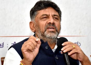 ಕುಮಾರಸ್ವಾಮಿಗೆ ಹಿಟ್ ಅಂಡ್ ರನ್ ಮಾಡುವುದು ಬಿಟ್ಟರೆ, ರಾಜ್ಯದ ಹಿತದ ಬಗ್ಗೆ ಕಿಂಚಿತ್ತೂ ಕಾಳಜಿ ಇಲ್ಲ: ಡಿ.ಕೆ. ಶಿವಕುಮಾರ್