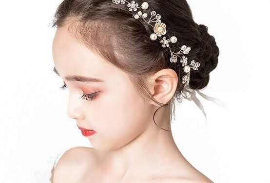 kids fashion: ಹೆಣ್ಣುಮಕ್ಕಳ ಅಲಂಕಾರಕ್ಕೆ ಸಾಥ್ ನೀಡಲು ಬಂತು ನಾನಾ ಶೈಲಿಯ ಹೇರ್ ಆಕ್ಸೆಸರೀಸ್.!