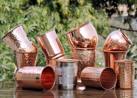 Copper bottle benefits: ತಾಮ್ರದ ಪಾತ್ರೆಯಲ್ಲಿರುವ ನೀರನ್ನು ಕುಡಿಯುವುದರಿಂದ ಆರೋಗ್ಯಕ್ಕೆ ಏನೆಲ್ಲಾ ಪ್ರಯೋಜನಗಳಿವೆ ಗೊತ್ತಾ?