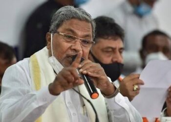 ನನ್ನ ರಾಜಕೀಯ ಜೀವನಕ್ಕೆ ಮಸಿ ಬಳಿಯುವ ಹುನ್ನಾರ !ಮೂಡ ಹಗರಣದ ಬಗ್ಗೆ ಸಿಎಂ ಸಿದ್ದು ಕಿಡಿ !