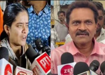 ರೇಣುಕಾಸ್ವಾಮಿ ಮನೆಗೆ ಭೇಟಿಕೊಟ್ಟ ವಿನೋದ್ ರಾಜ್ ! 1 ಲಕ್ಷದ ಚೆಕ್ ನೀಡಿ ಧೈರ್ಯ ತುಂಬಿದ ನಟ !