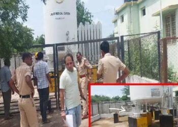 ಆಸ್ಪತ್ರೆಯಲ್ಲಿ ಆಕ್ಸಿಜನ್‌ ಟ್ಯಾಂಕ್‌ ಸೋರಿಕೆ: ಭಯಭೀತರಾದ ಸಾರ್ವಜನಿಕರು