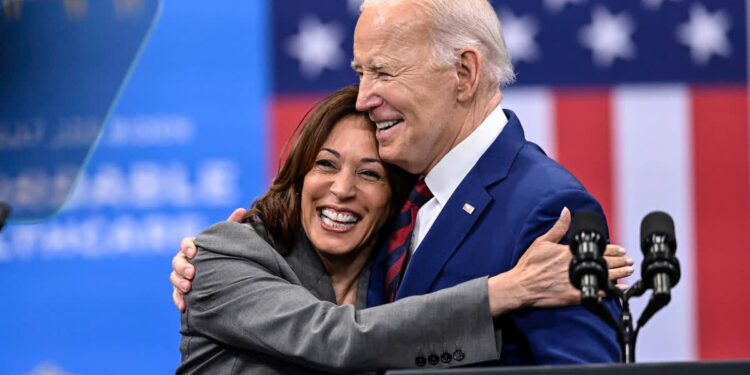 ಕಮಲಾ ಹ್ಯಾರಿಸ್ ಅವರನ್ನು ಡೆಮಾಕ್ರಟಿಕ್ ಪಕ್ಷದ ಅಭ್ಯರ್ಥಿ ಹುದ್ದೆಗೆ ಅನುಮೋದಿಸಿದ ಜೋ ಬಿಡೆನ್..