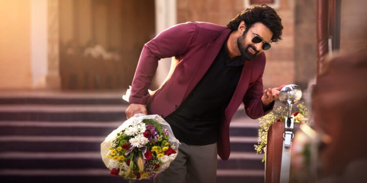 ರೊಮ್ಯಾಂಟಿಕ್ ಕಾಮಿಡಿ ದಿ ರಾಜಾಸಾಬ್ ಚಿತ್ರದ ಝಲಕ್ ಮೂಲಕ ಆಗಮಿಸಿದ ಪ್ರಭಾಸ್..!!