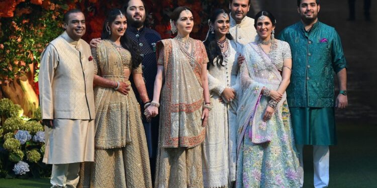 ಅನಂತ್‌ ಅಂಬಾನಿ ವಿವಾಹ ; ಮುಂಬೈನ ಬಾಂದ್ರಾದಲ್ಲಿ ಹೋಟೆಲ್‌ ರೂಂ ಸೋಲ್ಡ್‌ ಔಟ್‌