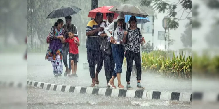 ಕೊಡಗಿನಲ್ಲಿ ಬಿರುಸುಗೊಂಡ ಮಳೆ ; ಕಾವೇರಿ , ಲಕ್ಷ್ಮಣ ತೀರ್ಥ , ಹಾರಂಗಿಯಲ್ಲಿ ನೀರಿನ ಮಟ್ಟ ಏರಿಕೆ ; ಶಾಲೆ ಕಾಲೇಜುಗಳಿಗೆ ಇಂದು ರಜೆ..