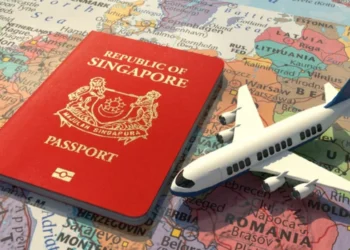 ವಿಶ್ವದ ಅತ್ಯಂತ ಶಕ್ತಿಶಾಲಿ ಪಾಸ್​ಪೋರ್ಟ್​ ಹೊಂದಿರುವ ರಾಷ್ಟ್ರ ಸಿಂಗಾಪುರ..