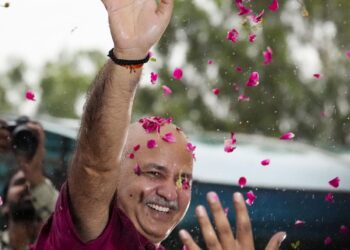 ನನ್ನ ಬಿಡುಗಡೆ ಸರ್ವಾಧಿಕಾರಕ್ಕೆ ಕಪಾಳಮೋಕ್ಷ; ಜೈಲಿನಿಂದ ಹೊರಬಂದ ಮನೀಶ್ ಸಿಸೋಡಿಯಾ