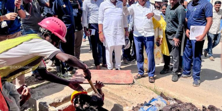 ಬೆಂಗಳೂರಿನ ಮಳೆ ಪೀಡಿತ ಪ್ರದೇಶಗಳಿಗೆ ಡಿಸಿಎಂ ಭೇಟಿ, ಪರಿಶೀಲನೆ