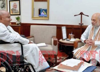 ಧಿಡೀರ್ ಅಮಿತ್ ಶಾ ಭೇಟಿಯಾದ ದೊಡ್ಡಗೌಡರು ! ಸಿದ್ದು ಕೆಡವಲು ಖೆಡ್ಡಾ ರೆಡಿಯಾಯ್ತ ?!