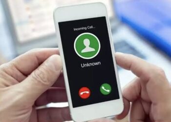 ಅನಾಮಿಕ ವಿಡಿಯೋ ಕಾಲ್ ರಿಸೀವ್ ಮಾಡುವ ಮುನ್ನ ಎಚ್ಚರ ! ಸೈಬರ್ ಖದೀಮರ ಬಲೆಗೆ ಸಿಲುಕಿಕೊಳ್ತೀರಾ ಹುಷಾರ್ ! 