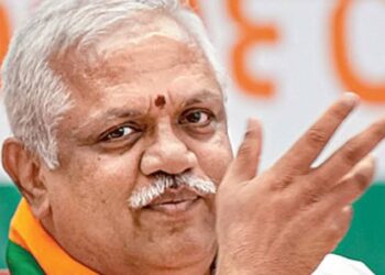 ಧಿಡೀರ್ ರಾಜ್ಯಕ್ಕೆ ಎಂಟ್ರಿ ಕೊಟ್ಟ ಬಿ.ಎಲ್.ಸಂತೋಷ್ ! ಬಿಜೆಪಿ ಪಾಳಯದಲ್ಲಿ ಗೊಂದಲಗಳ ರಾಶಿ ?!