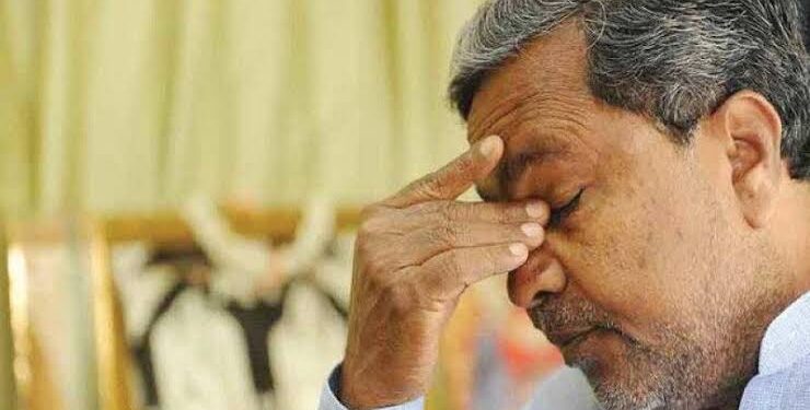 ಸಿಎಂ ಸ್ಥಾನಕ್ಕೆ ರಾಜೀನಾಮೆ ನೀಡ್ತಾರಾ ಸಿದ್ದರಾಮಯ್ಯ ! ಬಿಜೆಪಿಯಿಂದ ಹೆಚ್ಚಾದ ಒತ್ತಡ !