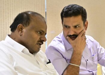 JDS ಇಲ್ಲದೆ ಕೇಸರಿ ಕಂಗಾಲು, ಕುಮಾರಸ್ವಾಮಿ ಜೊತೆಗೆ ಸಂಧಾನ.