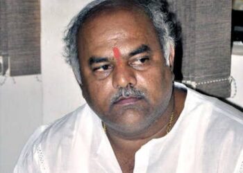 ಸಿಎಂ ಆಗಲು ಸೀನಿಯಾರಿಟಿ ಮಾನದಂಡವಲ್ಲ-ಎಂ.ಬಿ.ಪಾಟೀಲ್ಗೆ ಶಿವಾನಂದ ಪಾಟೀಲ್ ಟಾಂಗ್ !