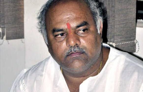 ಸಿಎಂ ಆಗಲು ಸೀನಿಯಾರಿಟಿ ಮಾನದಂಡವಲ್ಲ-ಎಂ.ಬಿ.ಪಾಟೀಲ್‌ಗೆ ಶಿವಾನಂದ ಪಾಟೀಲ್ ಟಾಂಗ್ !