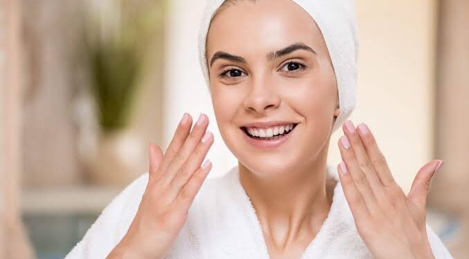 ನೈಸರ್ಗಿಕವಾಗಿ ತ್ವಚೆಯನ್ನ ಮಾಯಿಶ್ಚರೈಸ್ ಮಾಡಲು, ಈ ಹೋಮ್ ರೆಮಿಡಿಸನ್ನು ಟ್ರೈ ಮಾಡಿ.!