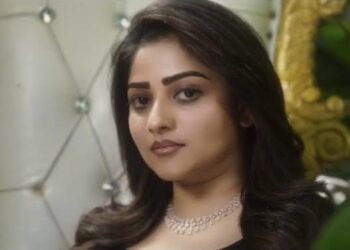 ದರ್ಶನ್ ಪರವಾಗಿ ಪೋಸ್ಟ್ ಮಾಡಿದ್ರಾ ರಚಿತಾ ರಾಮ್ ! ಫೇಕ್ ಪೀಪಲ್ ಅಂದಿದ್ದು ಯಾರಿಗೆ ?!