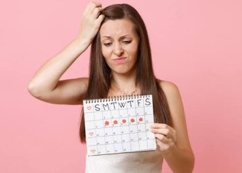 Irregular periods: ತಿಂಗಳಿಗೆ ಸರಿಯಾಗಿ ಋತುಸ್ರಾವವಾಗುತ್ತಿಲ್ಲವೇ?ಹಾಗಿದ್ರೆ ತಪ್ಪದೆ ಈ ರೂಟಿನ್ ಫಾಲೋ ಮಾಡಿ.!