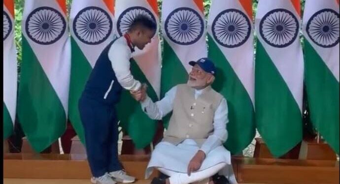 ಪ್ಯಾರಾಲಂಪಿಕ್ ಚಾಂಪಿಯನ್‌ಗಳನ್ನ ಭೇಟಿಯಾದ ಪ್ರಧಾನಿ ಮೋದಿ !