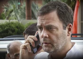 ಸಿಎಂ ಸಿದ್ದುಗೆ ರಾಹುಲ್ ಗಾಂಧಿ ಅಭಯ – ನಾವಿದ್ದೇವೆ ನಥಿಂಗ್ ಟು ವರಿ ಎಂದ ರಾಗಾ !