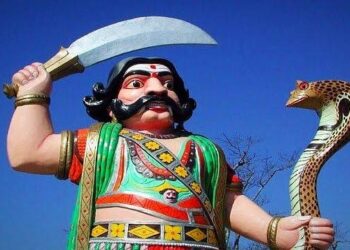 ಮಹಿಷ ದಸರಾ ಹೈಡ್ರಾಮ ನಿಷೇದಾಜ್ಞೆ ನಡುವೆ ಮಹಿಷನೆಗೆ ಪುಷ್ಪಾರ್ಚನೆ !