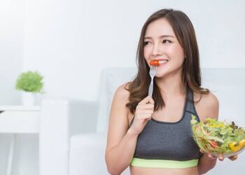 ಒಂದೇ ತಿಂಗಳಲ್ಲಿ ತೂಕ ಹೆಚ್ಚಿಸಬೇಕಾ ? ಈ ಹೆಲ್ದಿ ಟಿಪ್ಸ್ ಫಾಲೋ ಮಾಡಿ.!