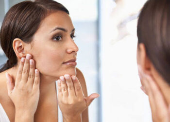 ಚಳಿಗಾಲದಲ್ಲಿ ತ್ವಚೆಯನ್ನು ಮಾಯಿಶ್ಚರ್ ಮಾಡಲು, ಈ ರೆಮಿಡೀಸ್ ಟ್ರೈ ಮಾಡಿ.! 