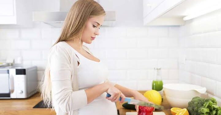 ಆರಂಭಿಕ ಗರ್ಭಾವಸ್ಥೆಯಲ್ಲಿ ಈ ಆಹಾರ ಸೇವಿಸುವುದು ಆರೋಗ್ಯಕ್ಕೆ ಉತ್ತಮ.!