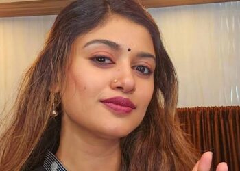 ನಟಿ ಓವಿಯಾ ಖಾಸಗಿ ವೀಡಿಯೋ ಹಲ್-ಚಲ್ ! 16 ಸೆಕೆಂಡ್‌ಗಳ ಆ ವೀಡಿಯೋ ಲೀಕ್ ಮಾಡಿದ್ಯಾರು ?!