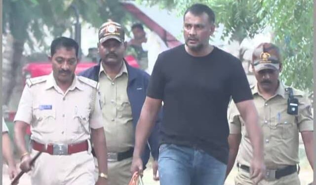 BREAKING : ಬಳ್ಳಾರಿ ಜೈಲಿಂದ ದರ್ಶನ್ ರಿಲೀಸ್ – 4 ತಿಂಗಳ ಬಳಿಕ ಹೊರಬಂದ ದರ್ಶನ್ ! 