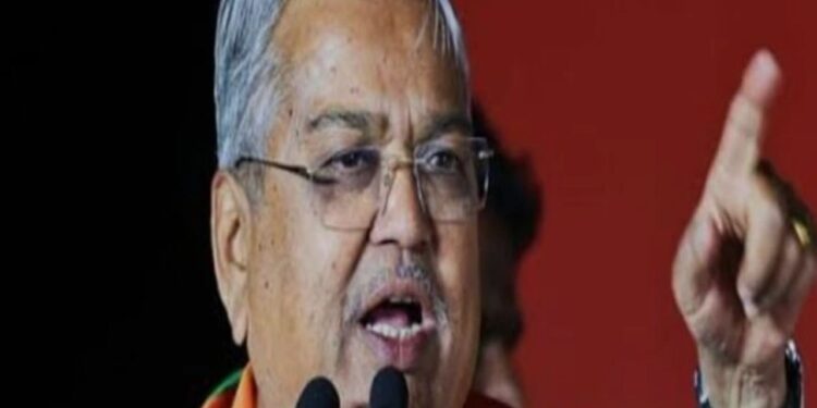 ನಿಮ್ಮದಲ್ಲದ ಸೈಟ್ಗೆ ಪರಿಹಾರ ಕೇಳೋದು ಆತ್ಮಸಾಕ್ಷಿಯಾ? – ಗೋವಿಂದ ಕಾರಜೋಳ !