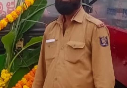 ಬಸ್‌ನಲ್ಲಿ ಯುವತಿ ಅಸ್ವಸ್ಥ.. ಮಾನವೀಯತೆ ಮೆರೆದ ಚಾಲಕ, ನಿರ್ವಾಹಕ