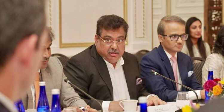 ಅಮೆರಿಕದಲ್ಲಿ ‘ಕ್ವಿನ್ ಸಿಟಿ’ ಕೇಂದ್ರಿತ ಹೂಡಿಕೆ ಚರ್ಚೆ :ಸಚಿವ ಎಂ.ಬಿ.ಪಾಟೀಲ್