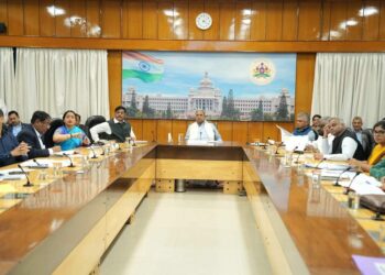 ಹಾಸನ:ಡಿಸೆಂಬರ್ 5ರಂದು ಸಿದ್ದರಾಮಯ್ಯ ಸ್ವಾಭಿಮಾನಿ ಸಮಾವೇಶದ ವಿರುದ್ಧ ಎಐಸಿಸಿಗೆ ದೂರು