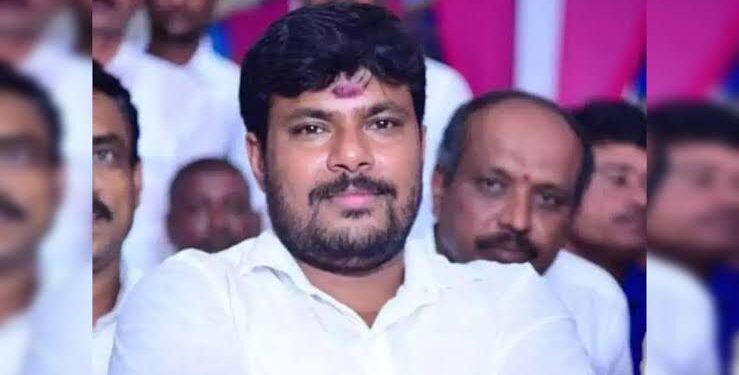 ನಾನು ಸಚಿವ ಸ್ಥಾನಕ್ಕೋಸ್ಕರ ಯಾರ ಮನೆ ಬಾಗಿಲಿಗೂ ಹೋಗಲ್ಲ – ಕೊತ್ತೂರು ಮಂಜುನಾಥ್ ಅಚ್ಚರಿ ಹೇಳಿಕೆ ! 