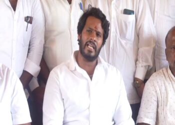 ನಿಖಿಲ್ ಕುಮಾರಸ್ವಾಮಿ ಪತ್ರದಲ್ಲಿ ಜೈ ಶ್ರೀರಾಮ್ ! ಹಿಂದುತ್ವದ ಸಿದ್ದಾಂತಕ್ಕೆ ಮಣೆ ಹಾಕಿದ ಜೆಡಿಎಸ್ ?! 