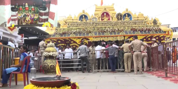 ಹಾಸನಾಂಬೆ ಯಾವ ಪಾಸ್ ರದ್ದು..? ಹೇಗಿದೆ ದರ್ಶನ ವ್ಯವಸ್ಥೆ..?