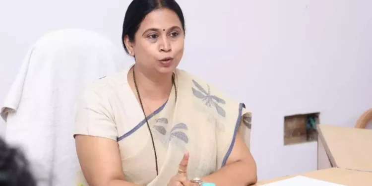 ಲಕ್ಷ್ಮೀ ಹೆಬ್ಬಾಳ್ಕರ್ ರಾಜೀನಾಮೆಗೆ ಆಗ್ರಹಿಸಿದ ಬಿಜೆಪಿ ನಾಯಕರು..!