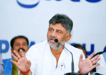 ಸ್ವಾಭಿಮಾನಿ ಸಮಾವೇಶದ ಮೇಲೆ ಹಿಡಿತ ಸಾಧಿಸಲು ಮುಂದಾದ್ರಾ ಡಿಕೆಶಿ..?