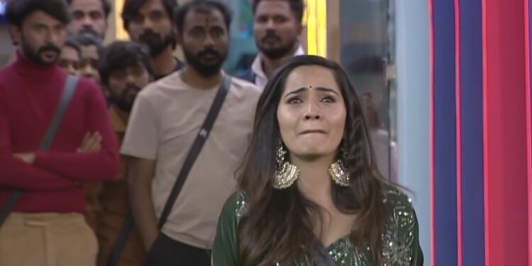 ಬಿಗ್ ಬಾಸ್ ಮುಖ್ಯದ್ವಾರ ತೆರೆದಿದೆ , ಆದ್ರೆ ಶೋಭಾ ಕನ್ಫ್ಯೂಷನ್ ಹಾಗೆ ಇದೆ – ಹೊರಹೋಗ್ತಾರ ಶೋಭಾ?