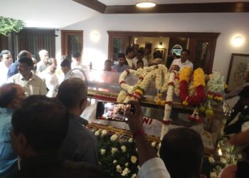 ನಾಳೆ ಬೆಳಿಗ್ಗೆ ಬೆಂಗಳೂರಿನಿಂದ ಮದ್ದೂರಿಗೆ ಪಾರ್ಥೀವ ಶರೀರ ರವಾನೆ ! ಹುಟ್ಟೂರಿನಲ್ಲಿ ಅಂತಿಮ ವಿಧಿ ವಿಧಾನ !