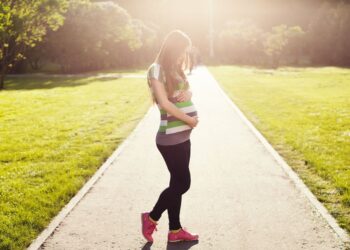 ಗರ್ಭಿಣಿಯರು ದಿನಕ್ಕೆ ಎಷ್ಟು ಗಂಟೆಗಳ ಕಾಲ ವಾಕ್ ಮಾಡುವುದು ಅವಶ್ಯ.!