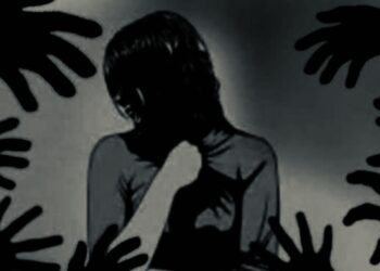 ಬೆಂಗಳೂರಲ್ಲಿ ಮತ್ತೊಂದು ಗ್ಯಾಂಗ್ ರೇಪ್ – ಬಸ್ ಗಾಗಿ ಕಾದಿದ್ದ ಮಹಿಳೆಯ ಮೇಲೆ ಕಾಮುಕರ ಕ್ರೌರ್ಯ ! 